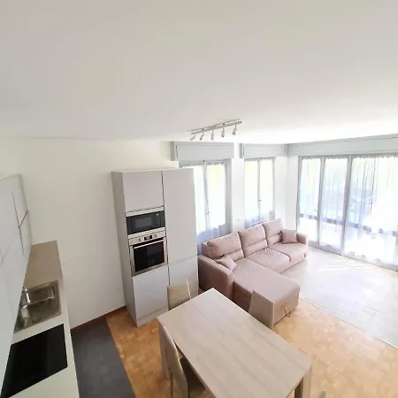 Apartment Le Rive Holidays Desenzano del Garda
